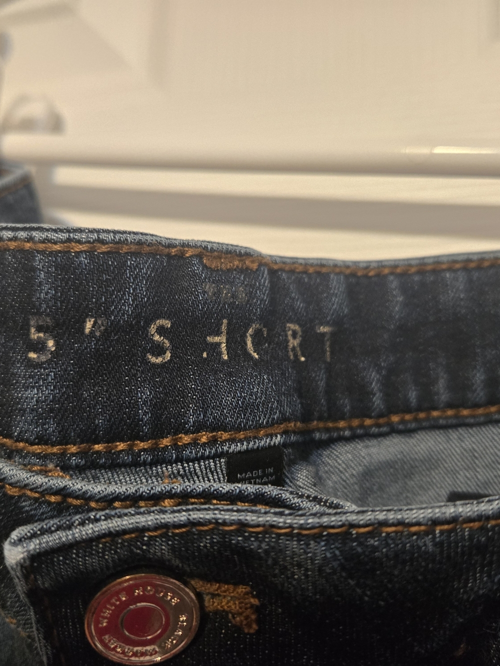 White House Black Market Dark Blue Denim Cuffed Shorts - Picture 4 of 6